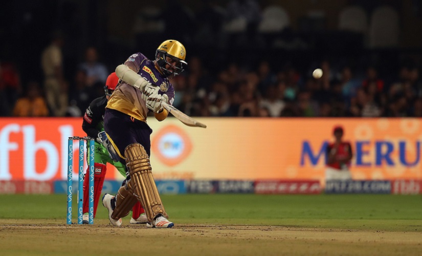 IPL 2017: Brutal Sunil Narine, Chris Lynn ensured RCB stock remained in red despite green jersey IPL 2017: Brutal Sunil Narine, Chris Lynn ensured RCB stock remained in red despite green jersey