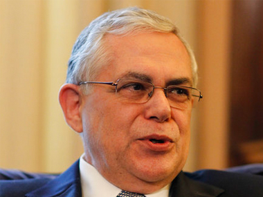 Ex-Greece prime minister Lucas Papademos injured in car blast: Report Ex-Greece prime minister Lucas Papademos injured in car blast: Report