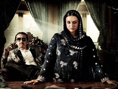 Shraddha Kapoor unveils brother Siddhanth's look as Dawood Ibrahim, from Haseena Shraddha Kapoor unveils brother Siddhanth's look as Dawood Ibrahim, from Haseena