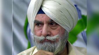 Punjab police to present guard of honour to KPS Gill at his funeral in Delhi