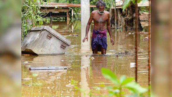 Sri Lanka floods: 100 people dead, 99 missing as India provides help