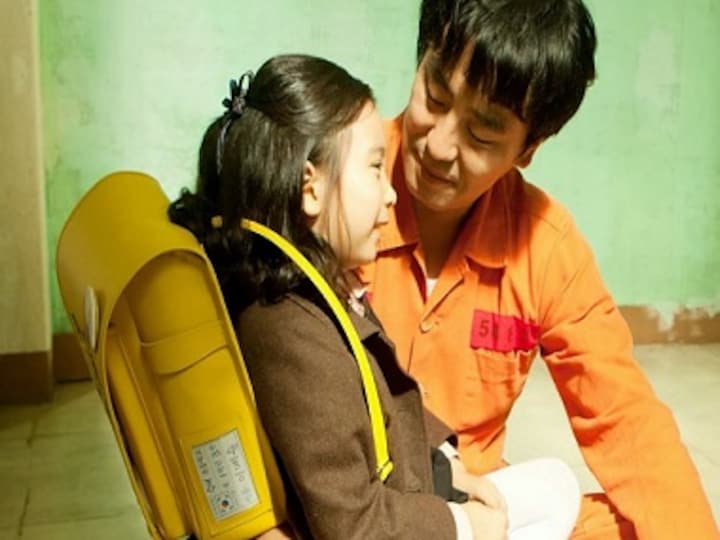 Korean film Miracle In Cell No 7 to be remade in Hindi; will be directed by Umesh Shukla