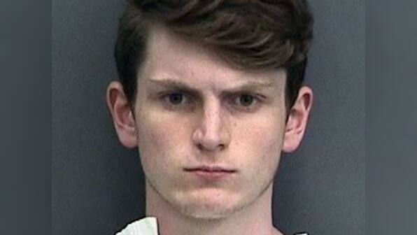 US white supremacist-turned-Muslim accused of killing two roommates over neo-Nazi views