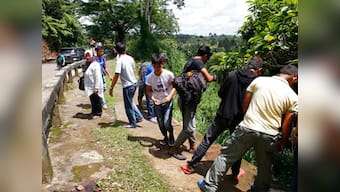 Philippines' death toll climbs to 95; clashes continue for sixth day between army and militants