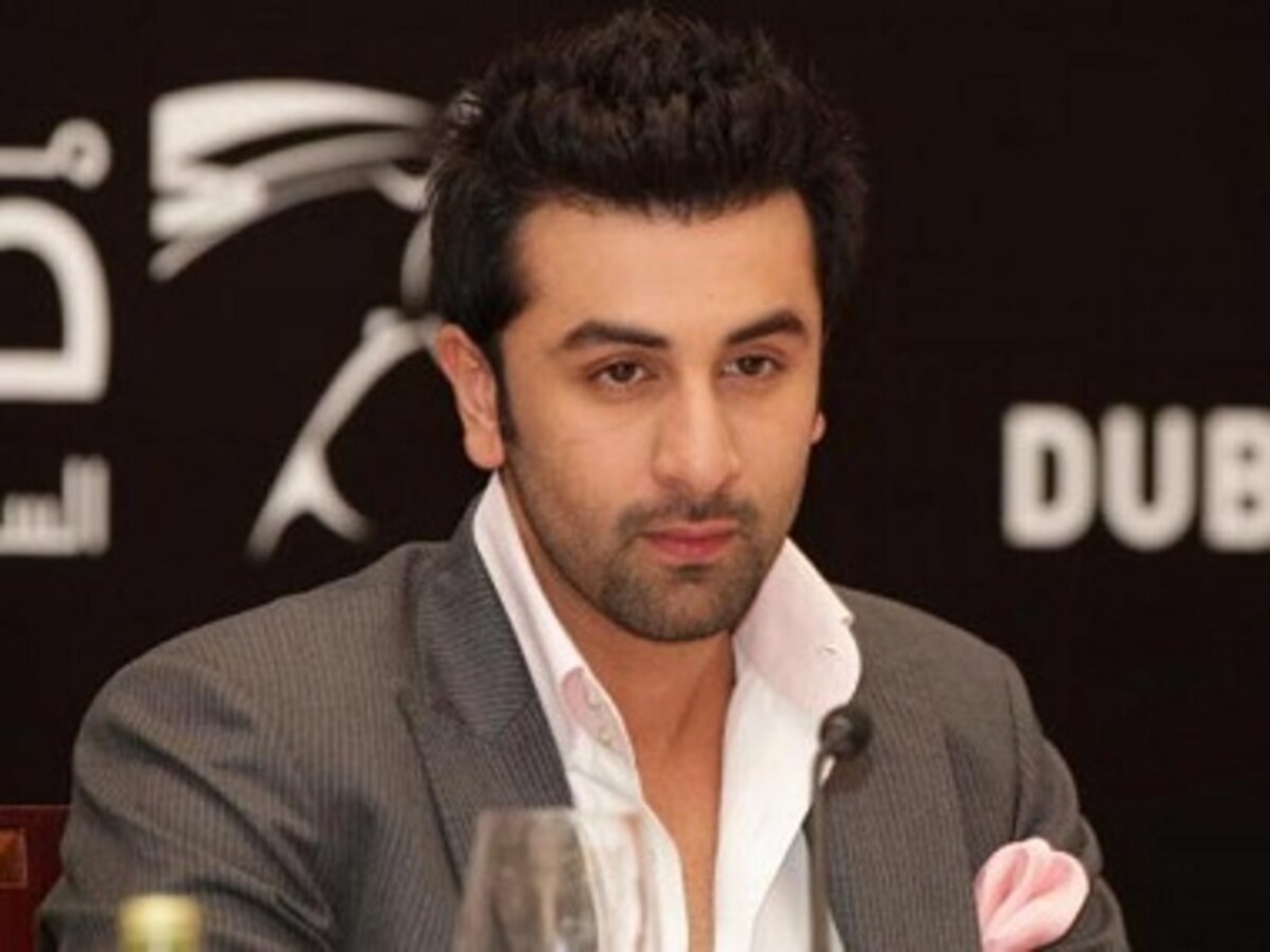 Bollywood: Ranbir Kapoor opens up on his social media presence