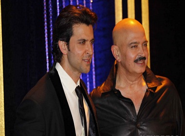 Hrithik Roshan, Rakesh Roshan accused of encroaching on government land for Khandala estate Hrithik Roshan, Rakesh Roshan accused of encroaching on government land for Khandala estate