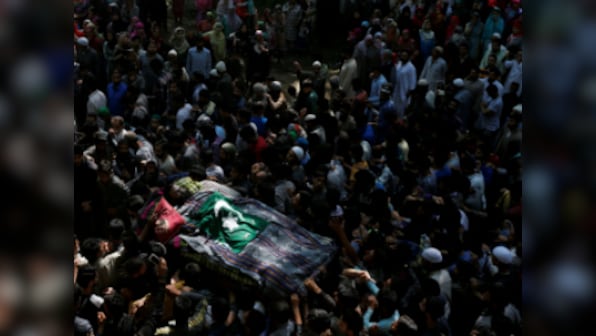 Sabzar Bhat killing: Kashmir Valley under shut down as Hurriyat calls for march to Tral