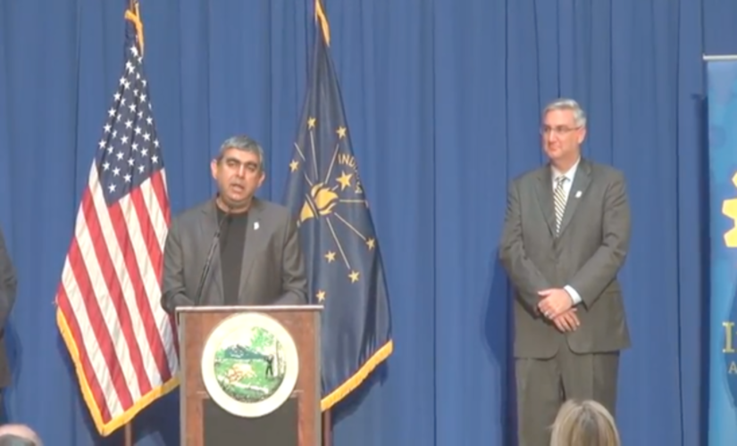 Infosys plan for 10000 US hires douses H1B heat; wonks cool to Vishal Sikka Indiana pitch Infosys plan for 10000 US hires douses H1B heat; wonks cool to Vishal Sikka Indiana pitch