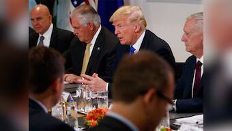 Donald Trump eyes White House overhaul, might hire outside counsel to contain Russia crisis