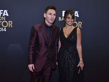 Barcelona forward Lionel Messi to tie the knot with childhood sweetheart Antonella Roccuzzo Barcelona forward Lionel Messi to tie the knot with childhood sweetheart Antonella Roccuzzo