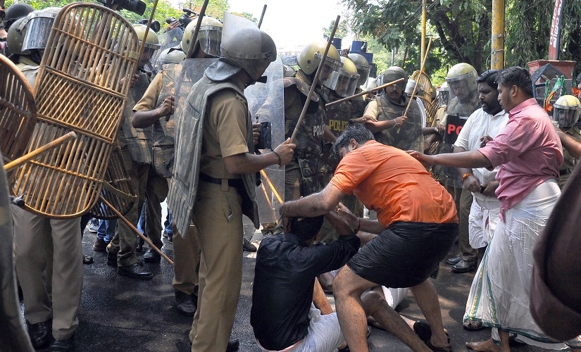 Protests against shutdowns in Kerala. Firstpost/Ashraf Padanna