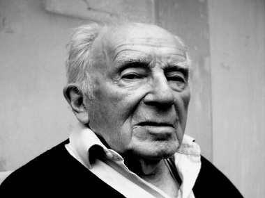 Harry Potter and the Order of the Phoenix actor Sam Beazley dies at 101 Harry Potter and the Order of the Phoenix actor Sam Beazley dies at 101