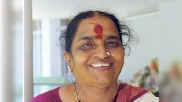 Parvathamma Rajkumar funeral: Advocate files complaint over draping of tricolour on coffin