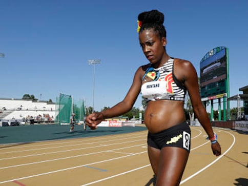 Pregnant 'Wonder Woman' Alysia Montano competes in 800m race at US World Championship trials Pregnant 'Wonder Woman' Alysia Montano competes in 800m race at US World Championship trials