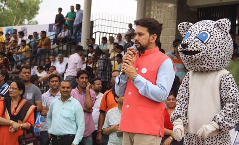 Anurag Thakur addresses the crowd during the State Olympics. Image courtesy: Twitter/@JeetegaHimachal