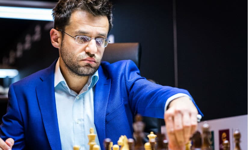 Showing some high class play Levon Aronian is now the joint leader after beating Kramnik (image courtesy: Lennart Ootes)