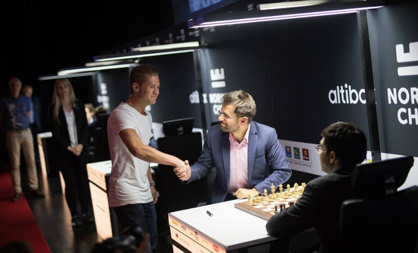 Chess: Magnus Carlsen jumps back into contention as final rounds