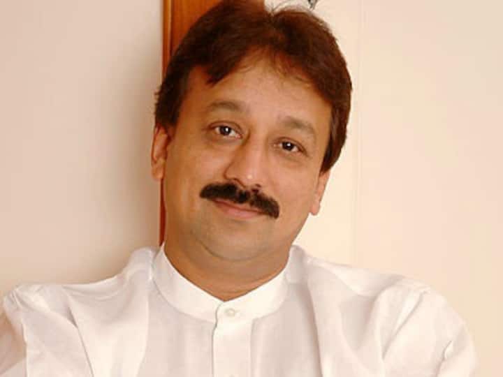 Money laundering case: Congress' Baba Siddique deposes before Enforcement Directorate Money laundering case: Congress' Baba Siddique deposes before Enforcement Directorate