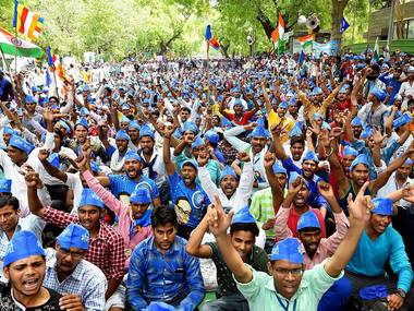 Bhim Army supporters throng Delhi streets, demand Chandrashekhar Azad's release Bhim Army supporters throng Delhi streets, demand Chandrashekhar Azad's release