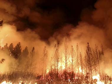 California wildfires: Returning winds likely to hinder efforts of firefighters already battling dry climate California wildfires: Returning winds likely to hinder efforts of firefighters already battling dry climate