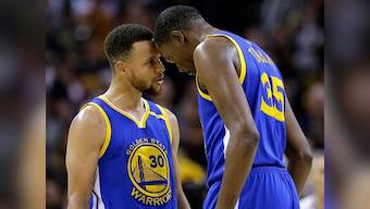 NBA Finals: Kevin Durant's last-minute heroics extend Golden State Warriors' lead over Cleveland Cavaliers