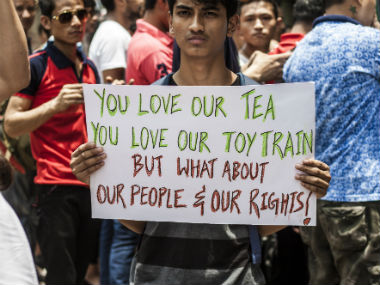 Gorkhaland agitation: Bengal's BJP leader Dilip Ghosh shown black flags by JAP activists in Kalimpong Gorkhaland agitation: Bengal's BJP leader Dilip Ghosh shown black flags by JAP activists in Kalimpong