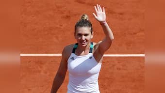 French Open 2017: Simona Halep storms into quarter-finals, Elina Svitolina ends Petra Martic's dream run