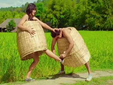 Jhumritalaiyya: This feel-good song from Jagga Jasoos explores Ranbir, Katrina's unique relationship Jhumritalaiyya: This feel-good song from Jagga Jasoos explores Ranbir, Katrina's unique relationship