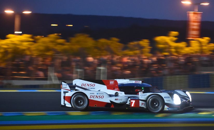 24 Hours Of Le Mans Here S How The World Oldest Endurance Race An S Pilot Kamui Kobayashi Drives His Toyota Ts050 Hybrid N 7 To Clock The Fastest
