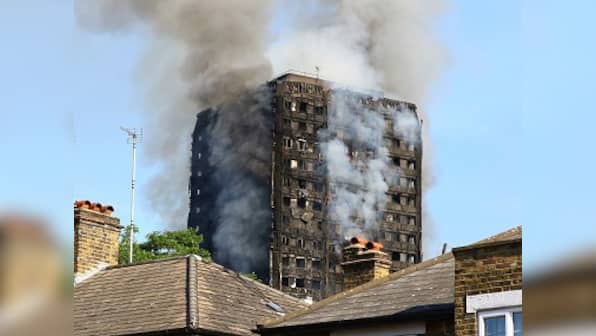 London fire aftermath: UK authorities find 34 high-rise buildings unsafe, hundreds pack for evacuation