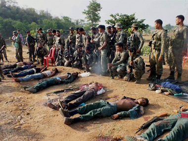 Maoists in Jharkhand torch nine vehicles, assault labourers Maoists in Jharkhand torch nine vehicles, assault labourers