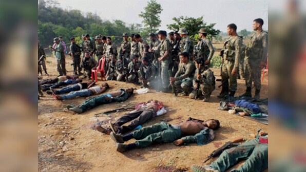 Maoists in Jharkhand torch nine vehicles, assault labourers