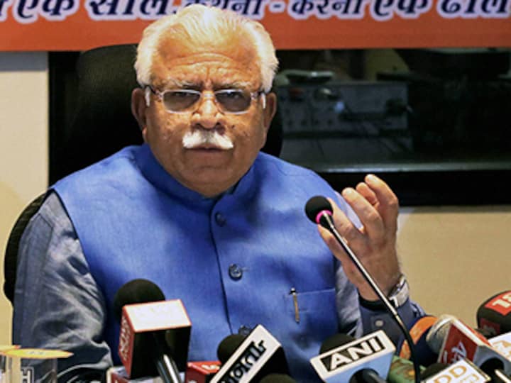 Padmaavat Row: Manohar Lal Khattar visits Gurugram school, meets students and teachers whose bus was attacked