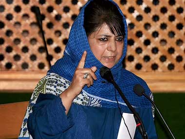 Jammu and Kashmir chief minister Mehbooba Mufti, guv NN Vohra discuss attacks on police personnel Jammu and Kashmir chief minister Mehbooba Mufti, guv NN Vohra discuss attacks on police personnel