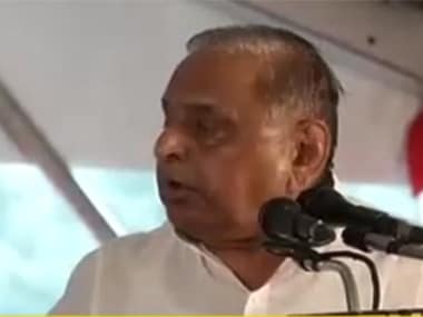 Kashmir unrest: Mulayam Singh Yadav backs army to take total charge of prevailing security situation
