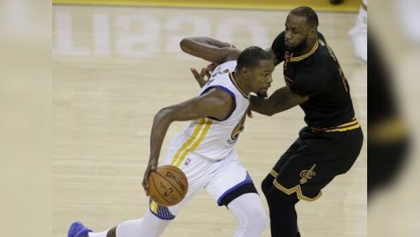 Highlights NBA Finals, Game 3, Golden State Warriors vs Cleveland Cavaliers: Stephen Curry and Co take 3-0 lead with 118-113 win