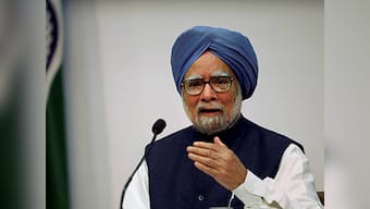 Manmohan Singh's objections deceptive: Attending dinner meeting with Pakistan officials shows poor judgement