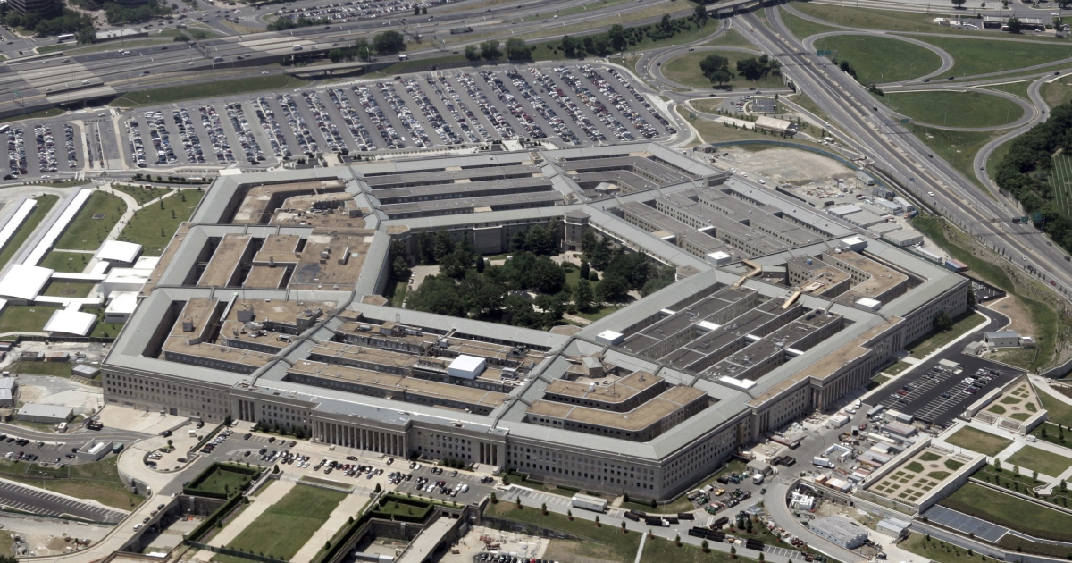 Pentagon on lockdown after multiple gunshots fired near metro station Pentagon on lockdown after multiple gunshots fired near metro station
