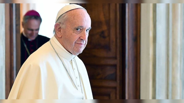 Pope Francis says refugees must be welcomed, learning from their hopes and pain dissolves fear