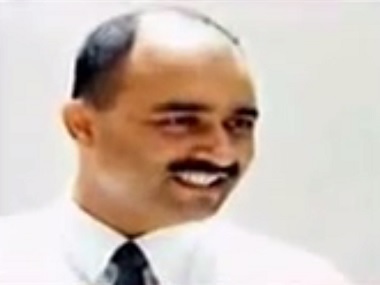 Gujarat Assembly Election 2017: Ex-IPS officer Rahul Sharma to float 'Smart Party' ahead of polls Gujarat Assembly Election 2017: Ex-IPS officer Rahul Sharma to float 'Smart Party' ahead of polls