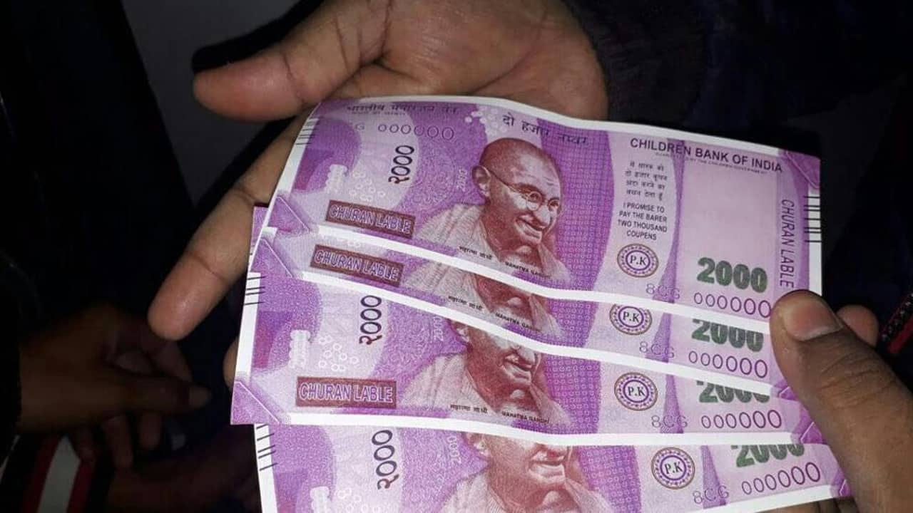 RBI to accept old notes from coop banks Why black money may be re
