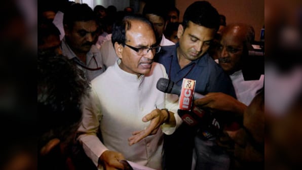 Madhya Pradesh farmers' protest: Shivraj Singh Chouhan visits Mandsaur, hands over Rs one crore each to victims