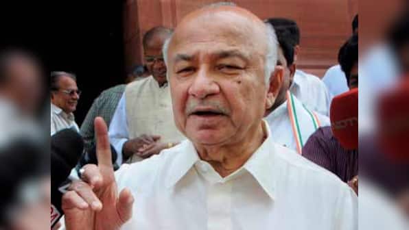Kashmir unrest: Narendra Modi government should engage with separatists, says Sushil Kumar Shinde