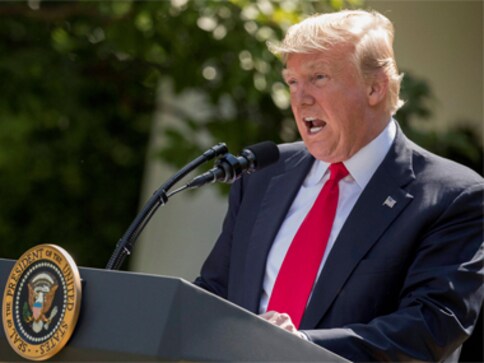 Donald Trump blasts 'phony' obstruction of justice media report Donald Trump blasts 'phony' obstruction of justice media report
