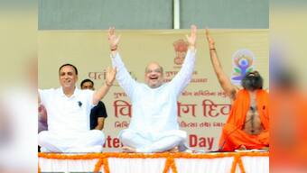 International Yoga Day: Narendra Modi does asanas with 51,000 in Lucknow despite rain, says yoga connects world