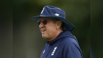 Ashes 2017: England coach Trevor Bayliss wary of imposing player curfews after Ben Stokes' arrest