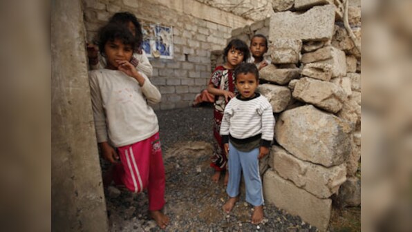 Yemen will face mass famine unless Saudi Arabia-led coalition ends blockade of aid, warns UN