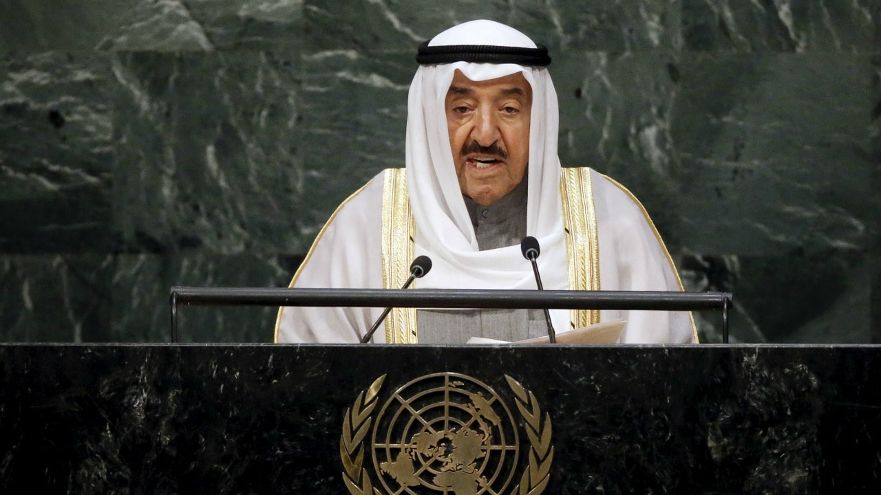 Gulf diplomatic crisis: Kuwait emir leaves for Saudi Arabia, hopes to ...