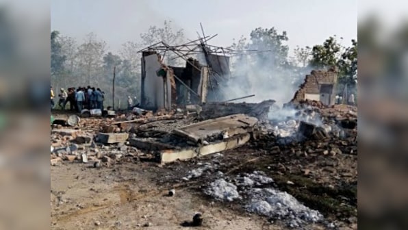 Iraq: Car bomb kills eight, injures 25 in crowded Baghdad market; Islamic State claims responsibility