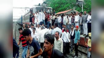 Madhya Pradesh farmers' strike: Shivraj Chouhan appeals for calm, offers farm sops; Rahul to visit Mandsaur today